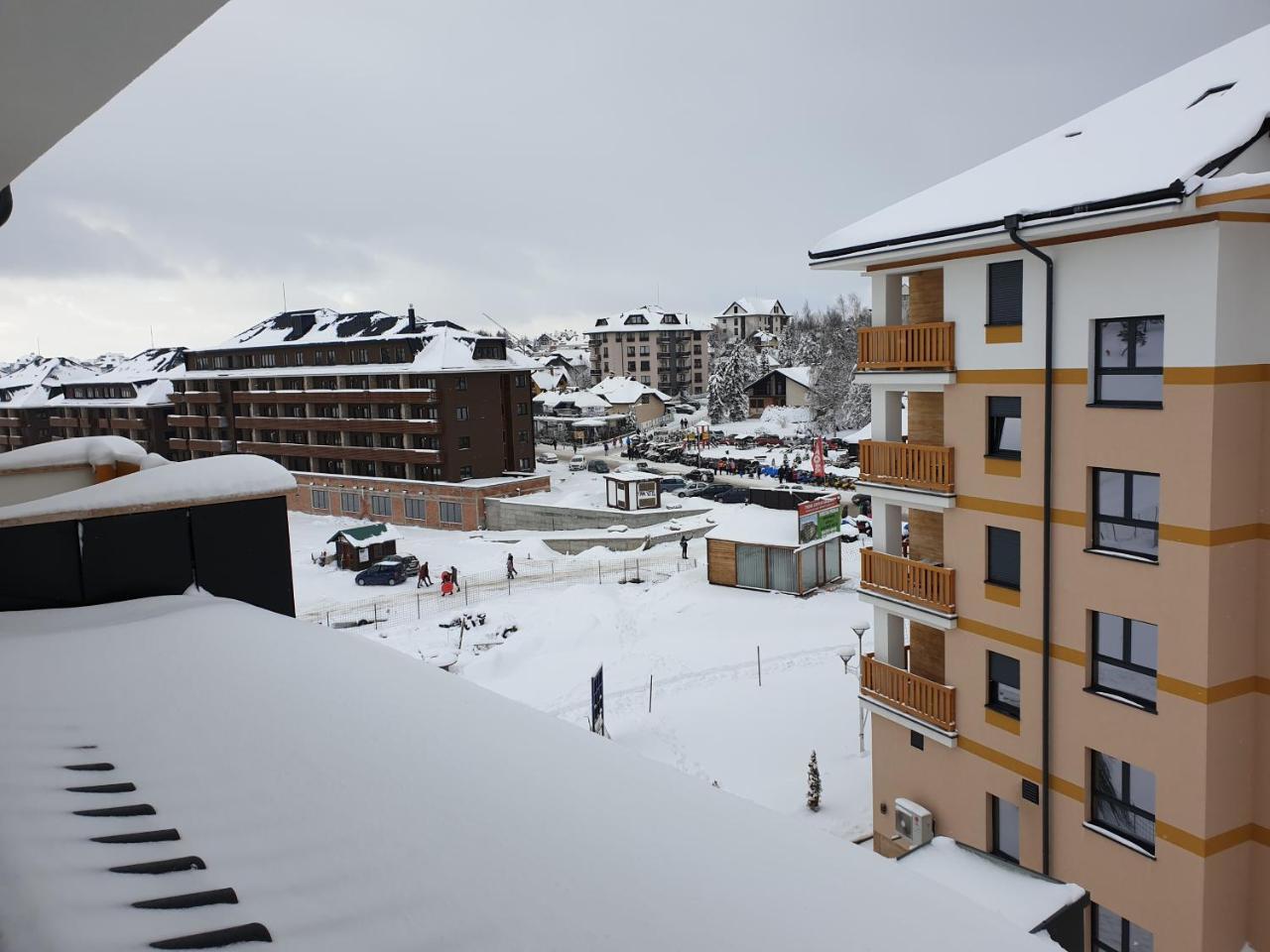 Apartman Dnd Zlatibor Sa Garazom מראה חיצוני תמונה